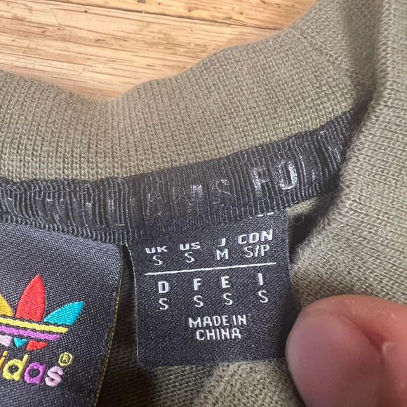 HUMAN RACE By Pharrell x Adidas originals basics T shirt Size small - Picture 5 of 6